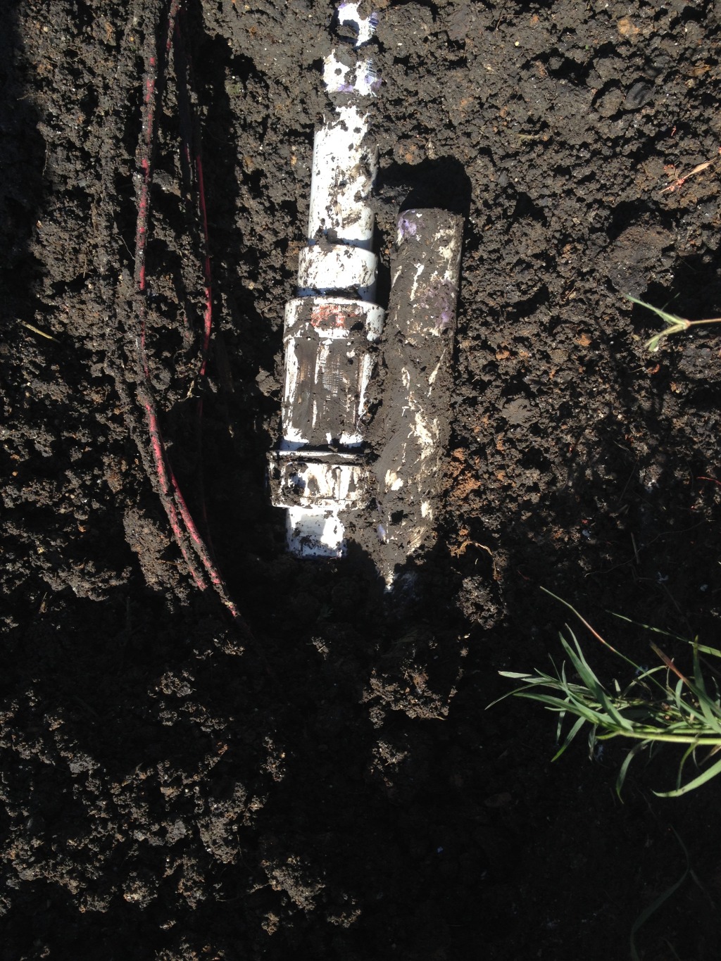 2014/05(May)/Troop214-Chance-Eagle-Project/BEST/1024x768_2014-05-10-Chance-Eagle-Project-129-broken-main-line-GOOD.JPG