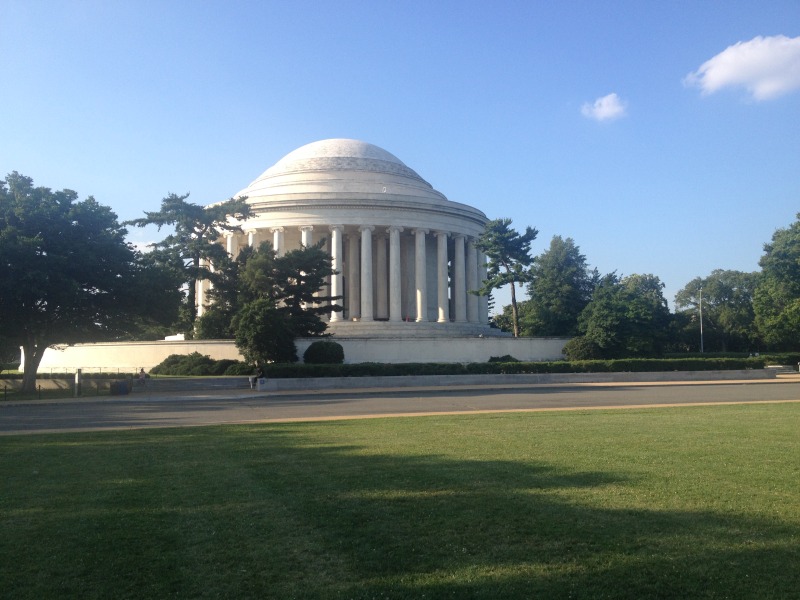 2014/06(June)/DC/800x600_2014-06-26-Washington-DC-Travis-2-Jefferson.JPG