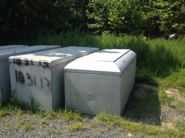 2014/07(July)/ERM-Quantico/640x480_2014-07-30-VA-ERM-Quantico-Cemetary-2.JPG