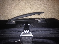 2014/07(July)/Misc/2014-07-06-Luggage-Handle-broke-1.JPG