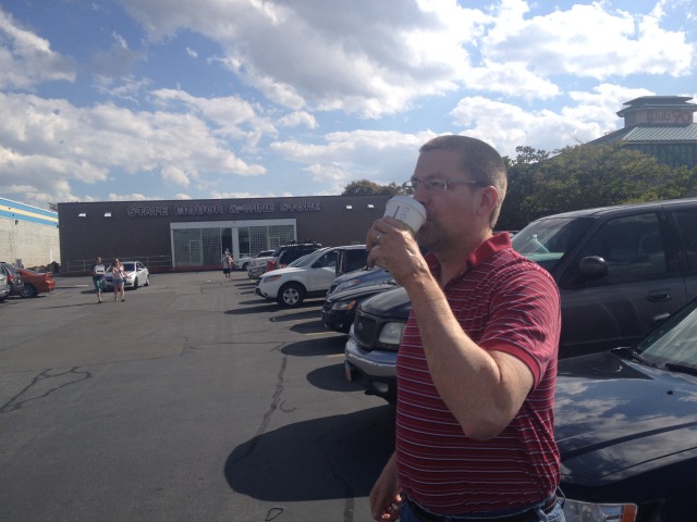 2014/08(August)/Matt-moves-to-Salt-Lake-City/640x480_2014-08-23-Matt-moves-to-Salt-Lake-City-34.JPG