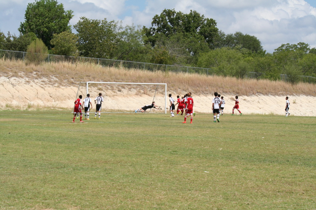 2014/08(August)/Soccer/1024x768_2014-08-30-Chance-Soccer-082.JPG