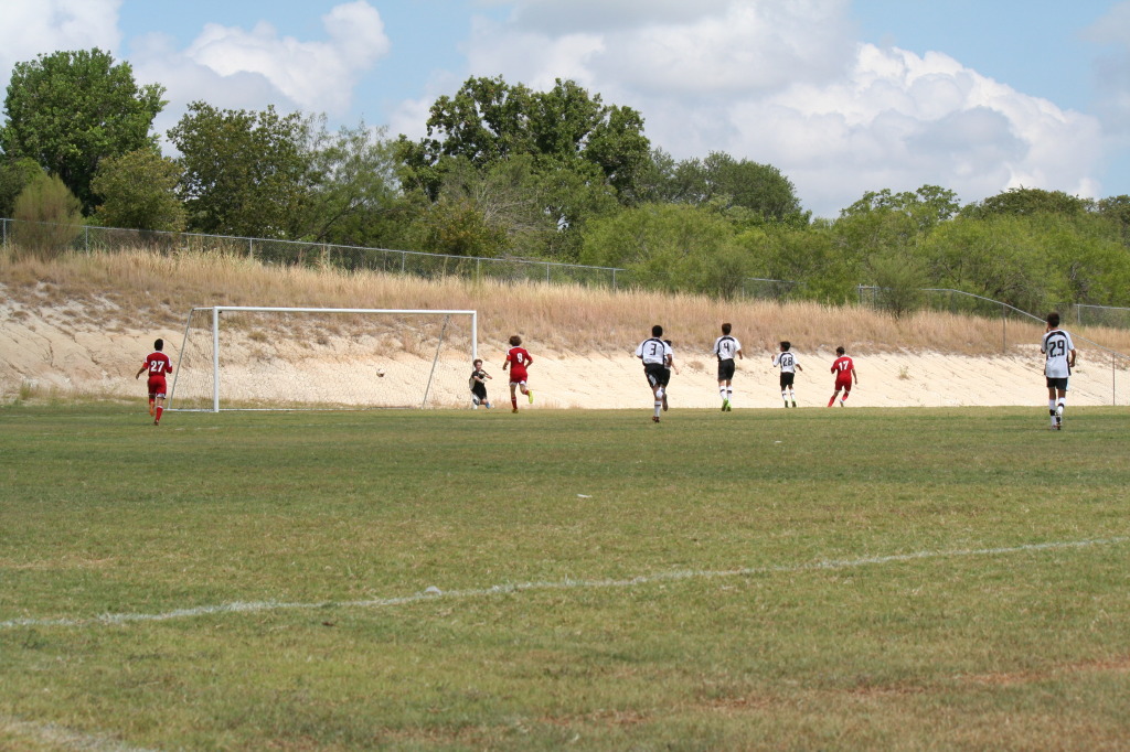 2014/08(August)/Soccer/1024x768_2014-08-30-Chance-Soccer-086.JPG