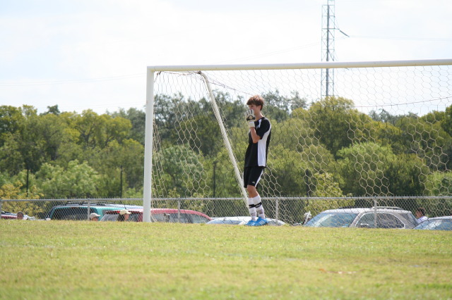 2014/08(August)/Soccer/640x480_2014-08-30-Chance-Soccer-004.JPG