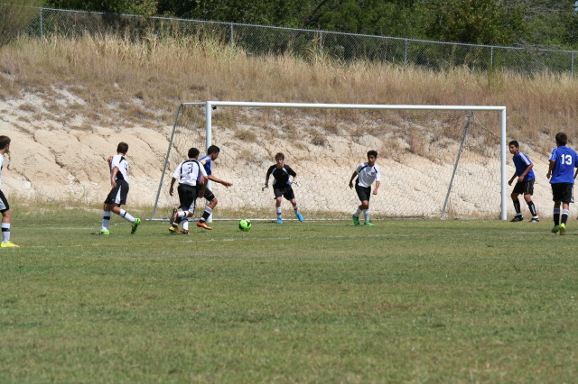 2014/08(August)/Soccer/640x480_2014-08-30-Chance-Soccer-010.JPG