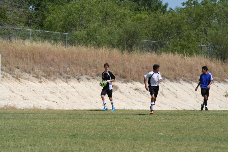 2014/08(August)/Soccer/800x600_2014-08-30-Chance-Soccer-005.JPG