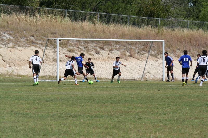 2014/08(August)/Soccer/800x600_2014-08-30-Chance-Soccer-011.JPG