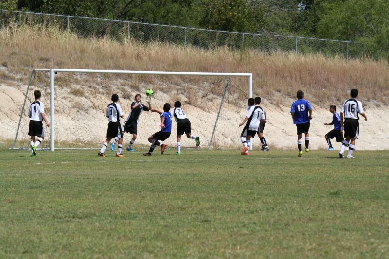 2014/08(August)/Soccer/800x600_2014-08-30-Chance-Soccer-013.JPG