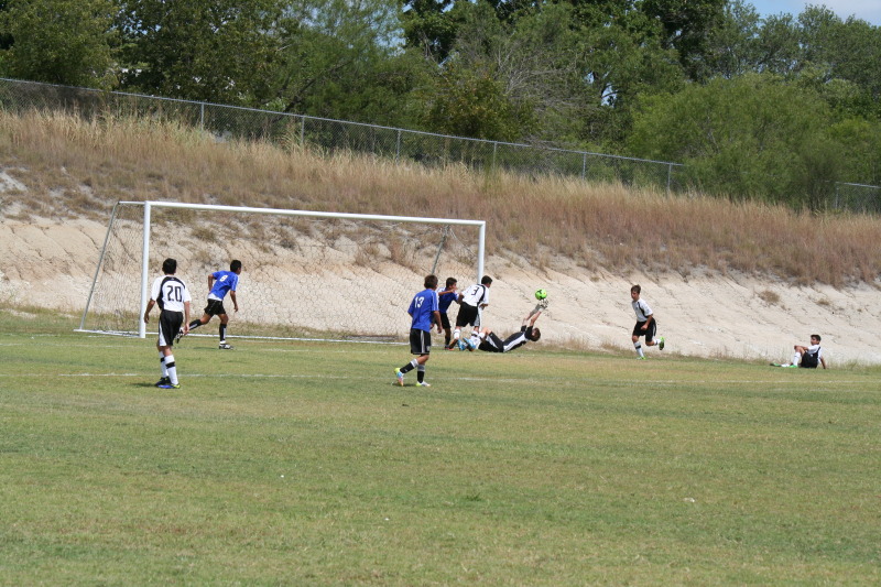2014/08(August)/Soccer/800x600_2014-08-30-Chance-Soccer-028-GOOD.JPG