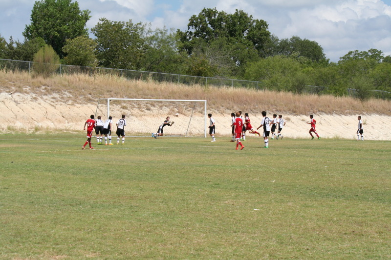 2014/08(August)/Soccer/800x600_2014-08-30-Chance-Soccer-081.JPG