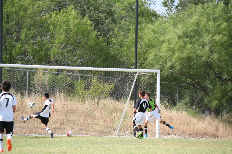 2014/08(August)/Soccer/800x600_2014-08-30-Chance-Soccer-111.JPG