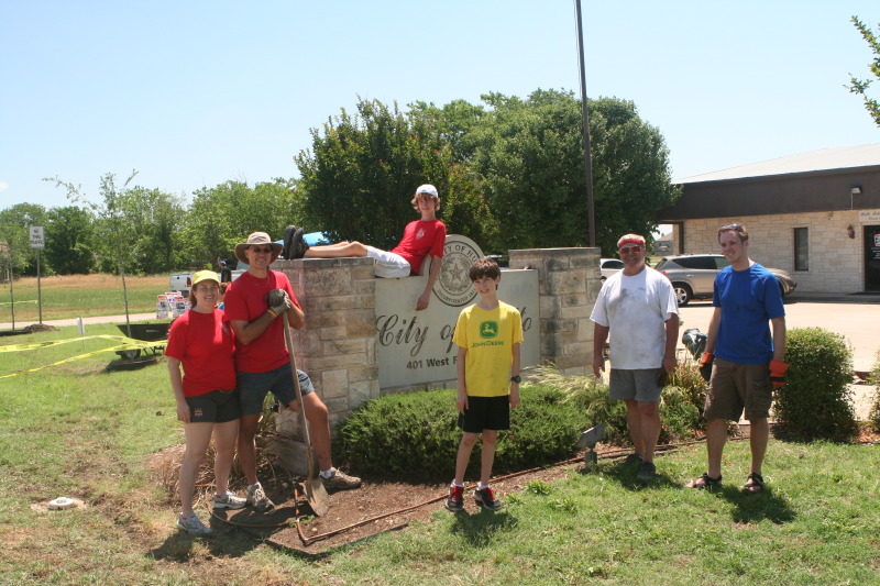 2014/BEST-OF/800x600_2014-05-10-Chance-Eagle-Project-170-Suzi-Travis-Dax-Jim-Josh-GOOD.JPG