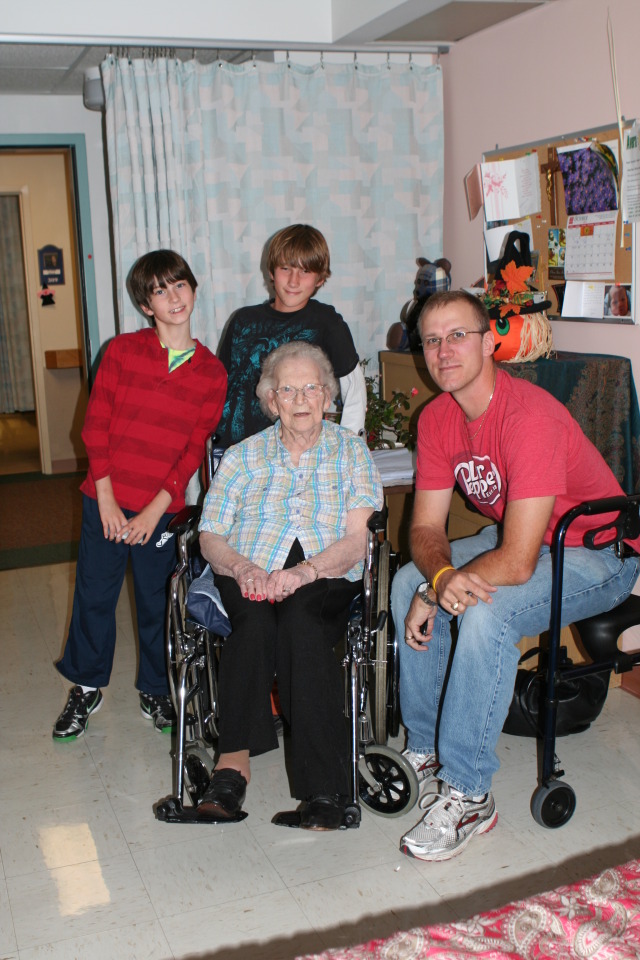 2014/Mary-Melvin/640x480_2011-10-01-SD-Hunting-57-Dax-Chance-Mary-Travis.JPG
