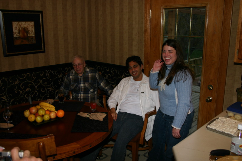 2005-11-03-South-Dakota-42-Melvin-Moe-Sarah.JPG