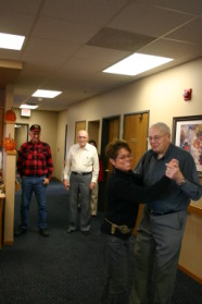 2005-11-05-Melvin-90th-bday-013-dancing-Pat.JPG