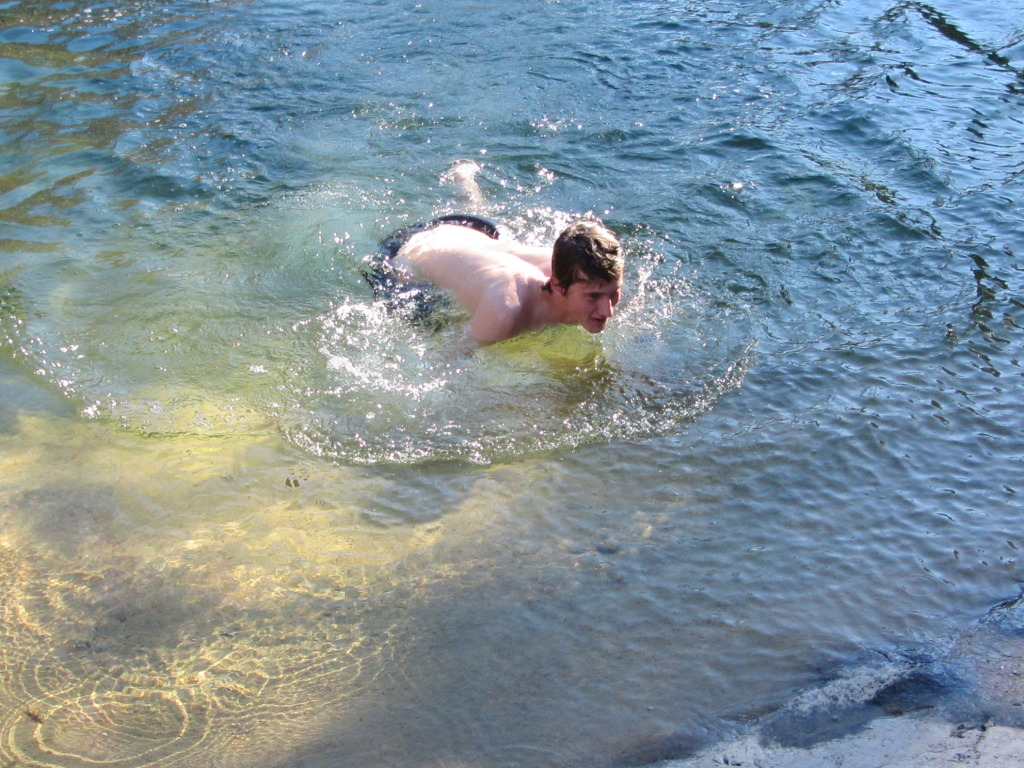 2015/02(February)/Troop214-Colorado-Bend-Philmont-prep/Pond-jump-sequences/1024x768_2015-02-07-Colorado-Bend-Philmont-Prep-pond-jumping-122-Chance.JPG