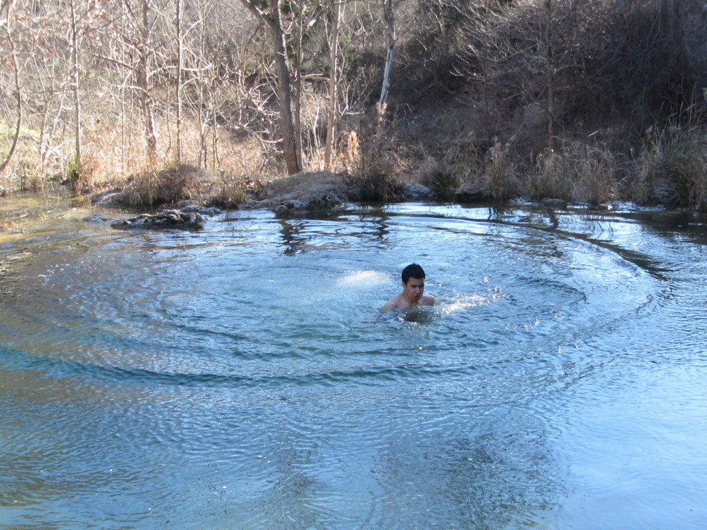 2015/02(February)/Troop214-Colorado-Bend-Philmont-prep/Pond-jump-sequences/1024x768_2015-02-07-Colorado-Bend-Philmont-Prep-pond-jumping-244-Sebastian.JPG