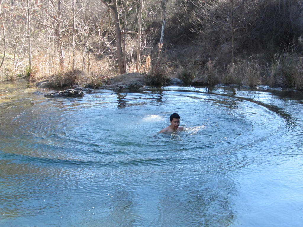 2015/02(February)/Troop214-Colorado-Bend-Philmont-prep/Pond-jump-sequences/1024x768_2015-02-07-Colorado-Bend-Philmont-Prep-pond-jumping-245-Sebastian.JPG
