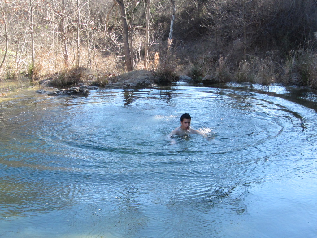 2015/02(February)/Troop214-Colorado-Bend-Philmont-prep/Pond-jump-sequences/1024x768_2015-02-07-Colorado-Bend-Philmont-Prep-pond-jumping-249-Sebastian.JPG