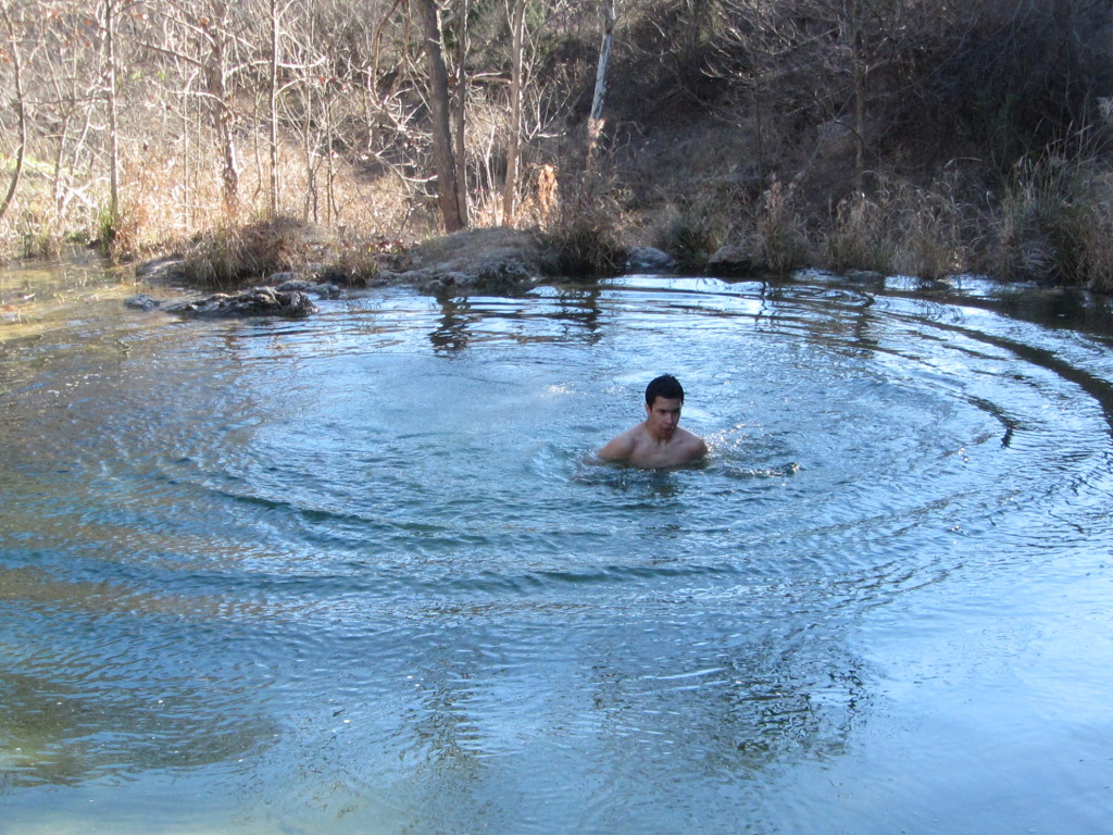 2015/02(February)/Troop214-Colorado-Bend-Philmont-prep/Pond-jump-sequences/1024x768_2015-02-07-Colorado-Bend-Philmont-Prep-pond-jumping-252-Sebastian.JPG