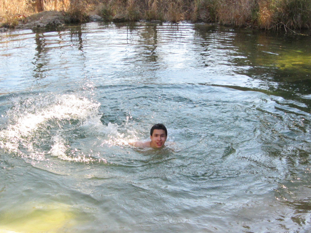 2015/02(February)/Troop214-Colorado-Bend-Philmont-prep/Pond-jump-sequences/1024x768_2015-02-07-Colorado-Bend-Philmont-Prep-pond-jumping-310-Sebastian.JPG