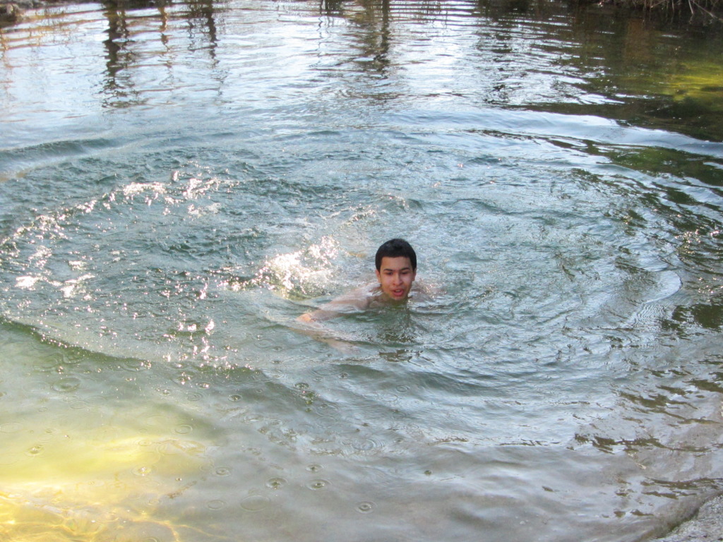 2015/02(February)/Troop214-Colorado-Bend-Philmont-prep/Pond-jump-sequences/1024x768_2015-02-07-Colorado-Bend-Philmont-Prep-pond-jumping-316-Sebastian.JPG