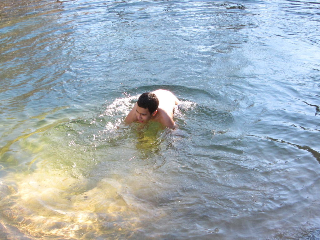 2015/02(February)/Troop214-Colorado-Bend-Philmont-prep/Pond-jump-sequences/1024x768_2015-02-07-Colorado-Bend-Philmont-Prep-pond-jumping-320-Sebastian.JPG