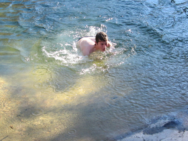 2015/02(February)/Troop214-Colorado-Bend-Philmont-prep/Pond-jump-sequences/640x480_2015-02-07-Colorado-Bend-Philmont-Prep-pond-jumping-117-Chance.JPG