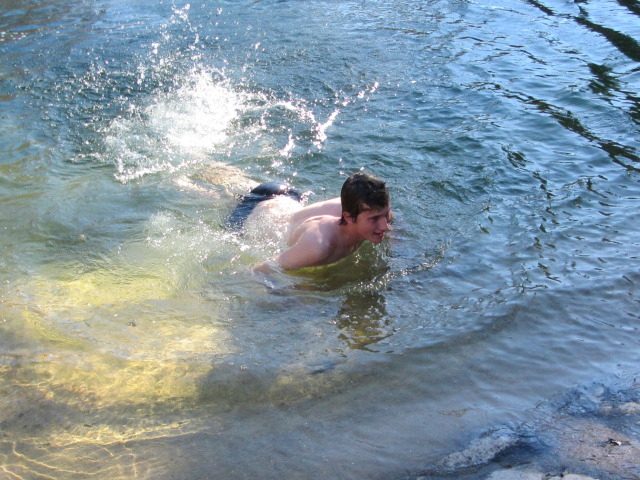 2015/02(February)/Troop214-Colorado-Bend-Philmont-prep/Pond-jump-sequences/640x480_2015-02-07-Colorado-Bend-Philmont-Prep-pond-jumping-131-Chance.JPG