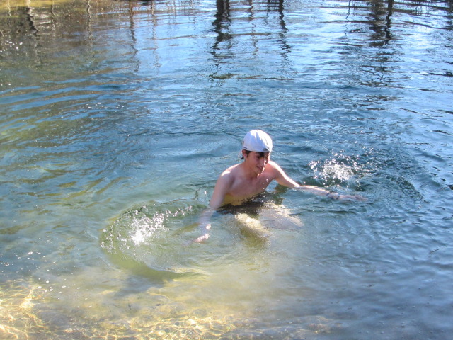 2015/02(February)/Troop214-Colorado-Bend-Philmont-prep/Pond-jump-sequences/640x480_2015-02-07-Colorado-Bend-Philmont-Prep-pond-jumping-178-Chance.JPG