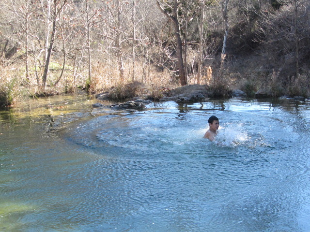 2015/02(February)/Troop214-Colorado-Bend-Philmont-prep/Pond-jump-sequences/640x480_2015-02-07-Colorado-Bend-Philmont-Prep-pond-jumping-230-Sebastian.JPG