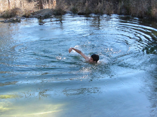 2015/02(February)/Troop214-Colorado-Bend-Philmont-prep/Pond-jump-sequences/640x480_2015-02-07-Colorado-Bend-Philmont-Prep-pond-jumping-278-Sebastian.JPG