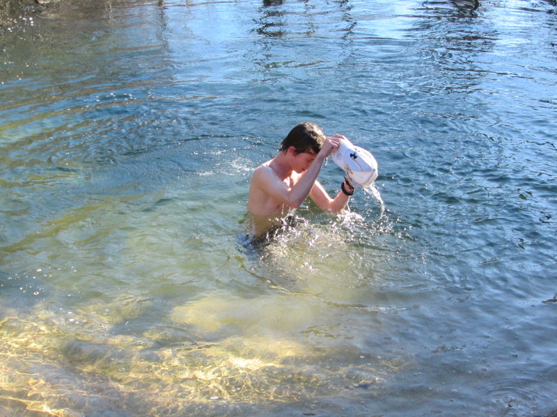 2015/02(February)/Troop214-Colorado-Bend-Philmont-prep/Pond-jump-sequences/800x600_2015-02-07-Colorado-Bend-Philmont-Prep-pond-jumping-157-Chance.JPG