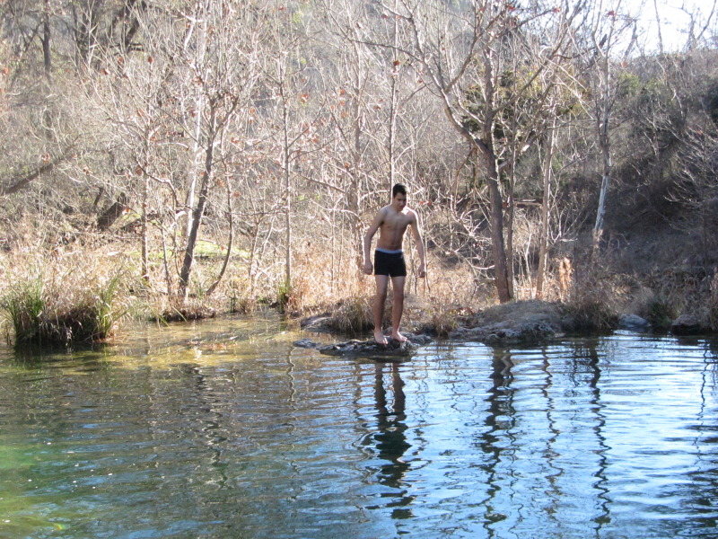 2015/02(February)/Troop214-Colorado-Bend-Philmont-prep/Pond-jump-sequences/800x600_2015-02-07-Colorado-Bend-Philmont-Prep-pond-jumping-188-Sebastian.JPG