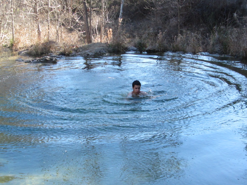 2015/02(February)/Troop214-Colorado-Bend-Philmont-prep/Pond-jump-sequences/800x600_2015-02-07-Colorado-Bend-Philmont-Prep-pond-jumping-256-Sebastian.JPG