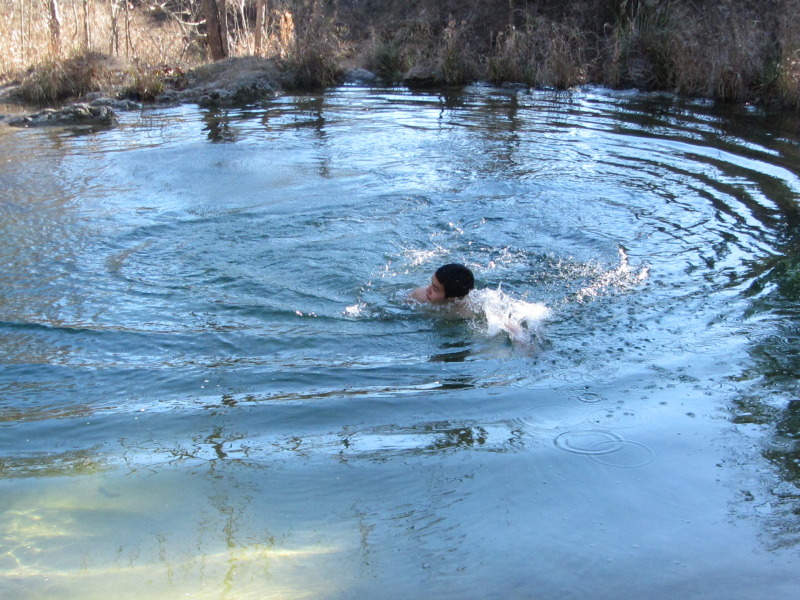 2015/02(February)/Troop214-Colorado-Bend-Philmont-prep/Pond-jump-sequences/800x600_2015-02-07-Colorado-Bend-Philmont-Prep-pond-jumping-275-Sebastian.JPG