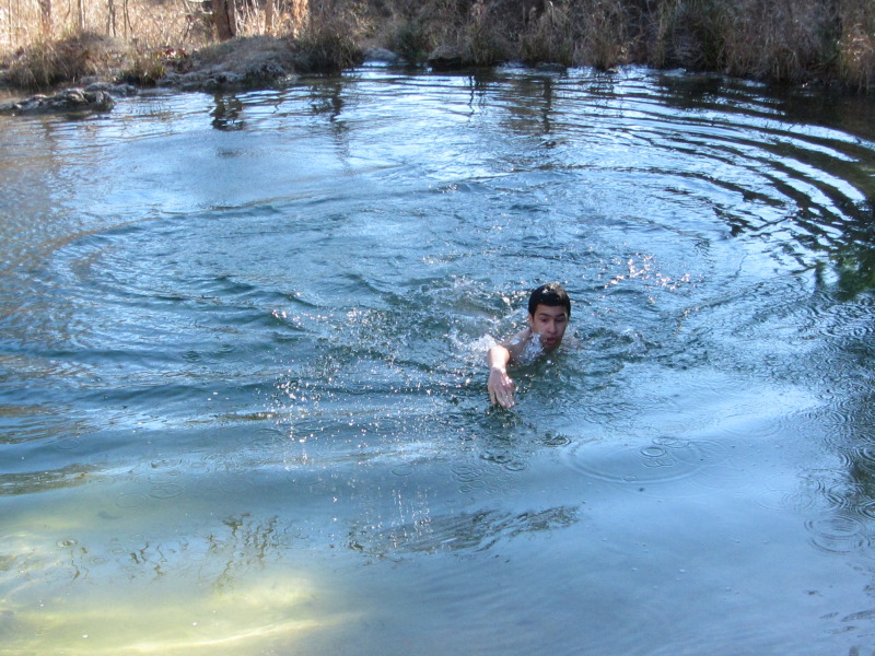 2015/02(February)/Troop214-Colorado-Bend-Philmont-prep/Pond-jump-sequences/800x600_2015-02-07-Colorado-Bend-Philmont-Prep-pond-jumping-280-Sebastian.JPG