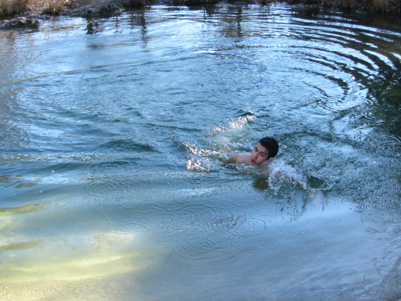 2015/02(February)/Troop214-Colorado-Bend-Philmont-prep/Pond-jump-sequences/800x600_2015-02-07-Colorado-Bend-Philmont-Prep-pond-jumping-287-Sebastian.JPG