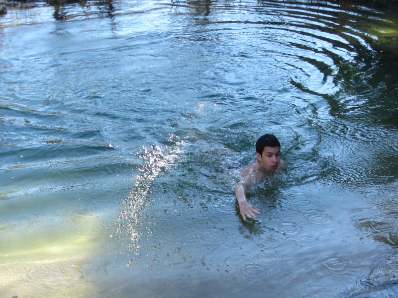 2015/02(February)/Troop214-Colorado-Bend-Philmont-prep/Pond-jump-sequences/800x600_2015-02-07-Colorado-Bend-Philmont-Prep-pond-jumping-292-Sebastian.JPG