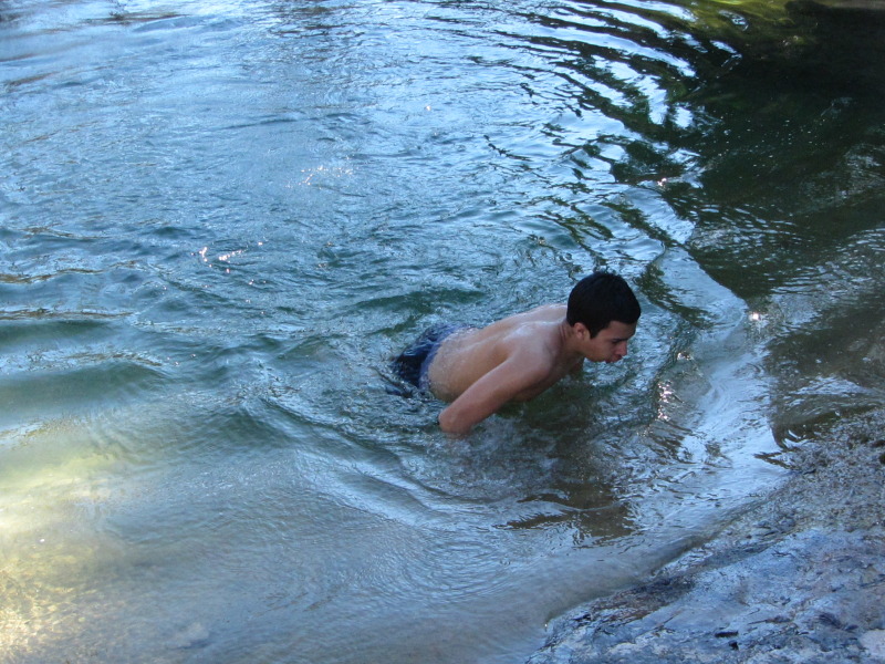 2015/02(February)/Troop214-Colorado-Bend-Philmont-prep/Pond-jump-sequences/800x600_2015-02-07-Colorado-Bend-Philmont-Prep-pond-jumping-301-Sebastian.JPG