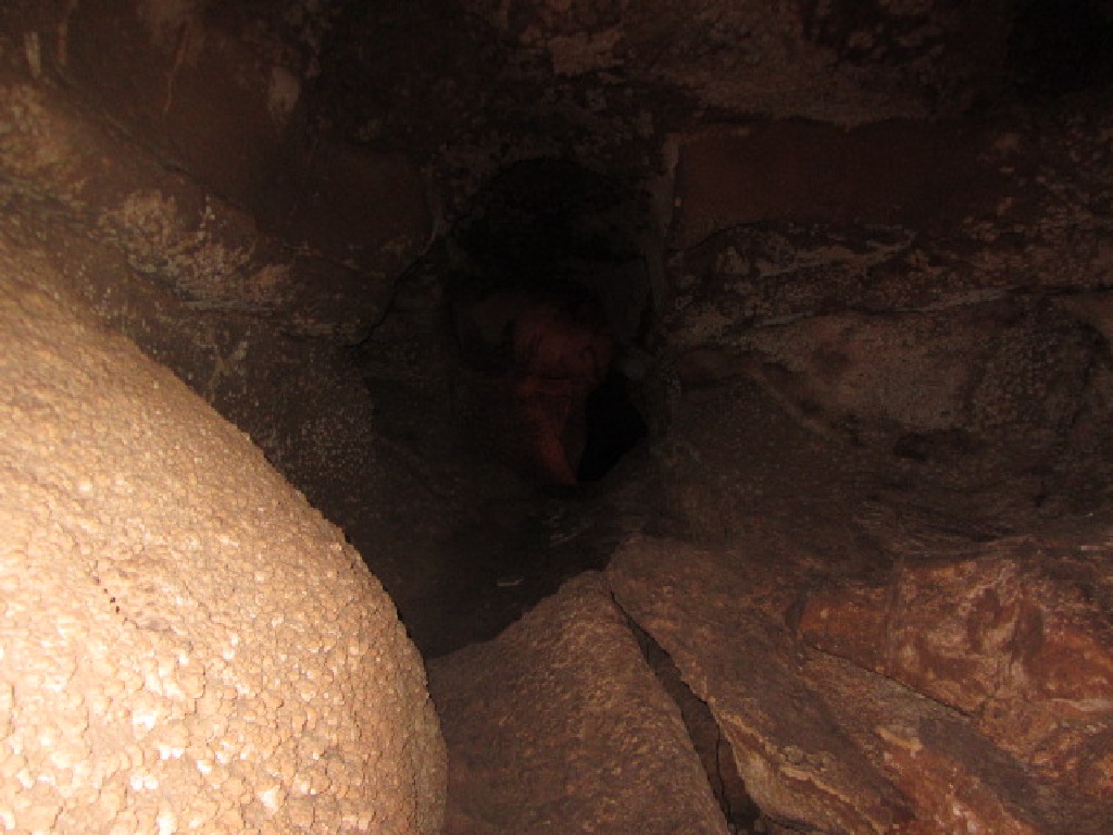 2015/02(February)/Troop214-Davis-Mountains/1024x768_2015-02-14-Troop214-Davis-Mountains-019-Cave.JPG