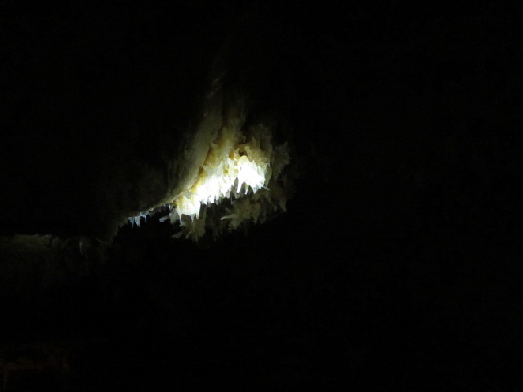 2015/02(February)/Troop214-Davis-Mountains/1024x768_2015-02-14-Troop214-Davis-Mountains-093-Cave.JPG