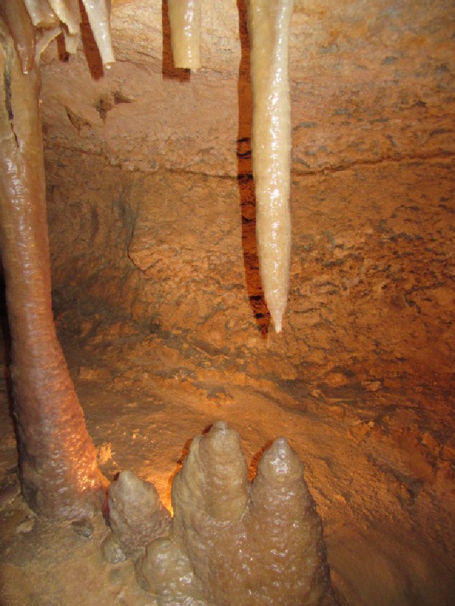 2015/02(February)/Troop214-Davis-Mountains/640x480_2015-02-14-Troop214-Davis-Mountains-054-Cave.JPG