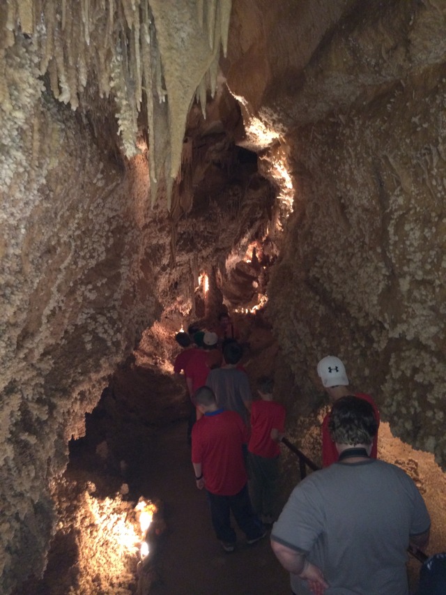 2015/02(February)/Troop214-Davis-Mountains/640x480_2015-02-14-Troop214-Davis-Mountains-067-Cave.JPG