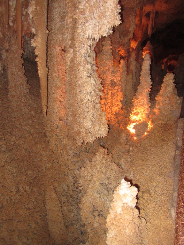 2015/02(February)/Troop214-Davis-Mountains/640x480_2015-02-14-Troop214-Davis-Mountains-071-Cave.JPG