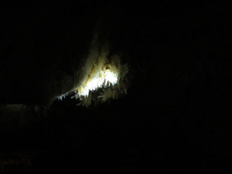 2015/02(February)/Troop214-Davis-Mountains/800x600_2015-02-14-Troop214-Davis-Mountains-093-Cave.JPG