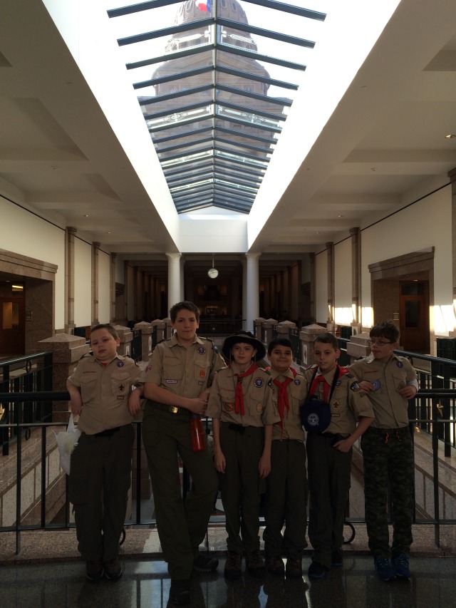 2015/02(February)/Troop214-Report-to-State/640x480_2015-02-07-Troop214-Report-to-State-Parade-29-Zach-Case-ConnorM-Anaken-Aiden-ConnorH.JPG