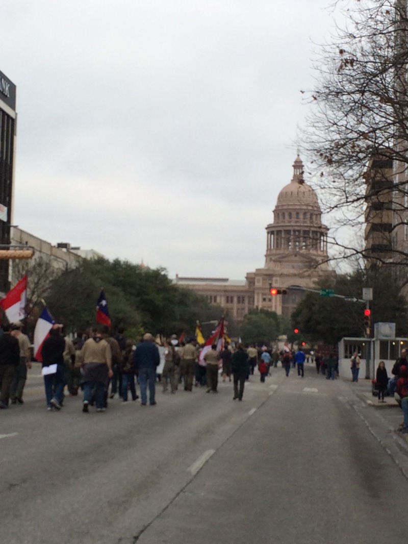 2015/02(February)/Troop214-Report-to-State/800x600_2015-02-07-Troop214-Report-to-State-Parade-10.JPG