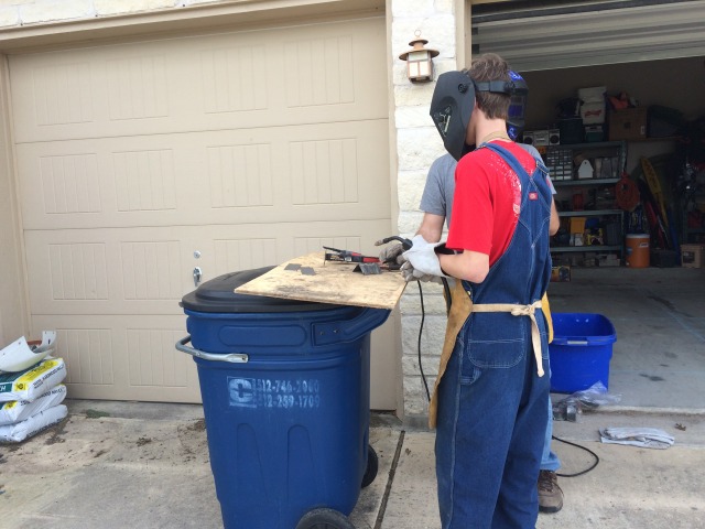 2015/02(February)/Troop214-Welding/640x480_2015-03-13-Troop214-Welding-01-Travis-Chance.JPG