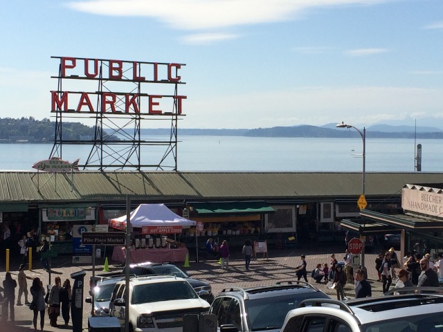 2015-03-26-ERM-Seattle-WA-11-Farmers-Market.JPG